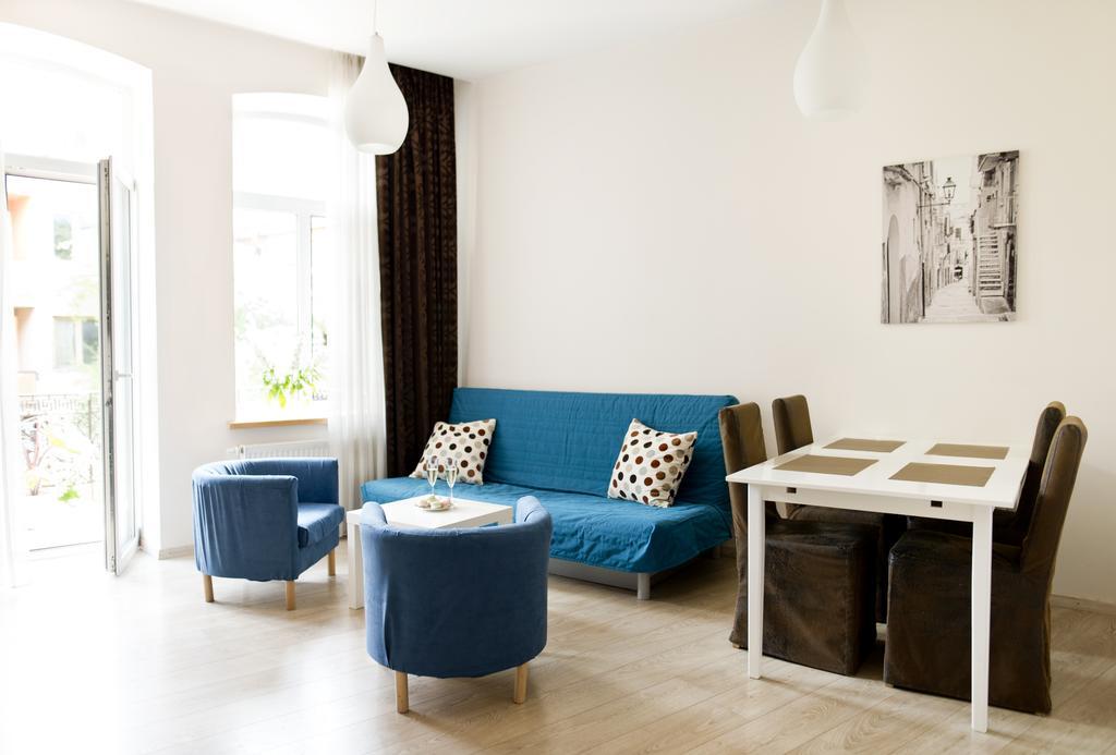 Bright Apartment In Old Town By Urban Rent Vilnius Esterno foto